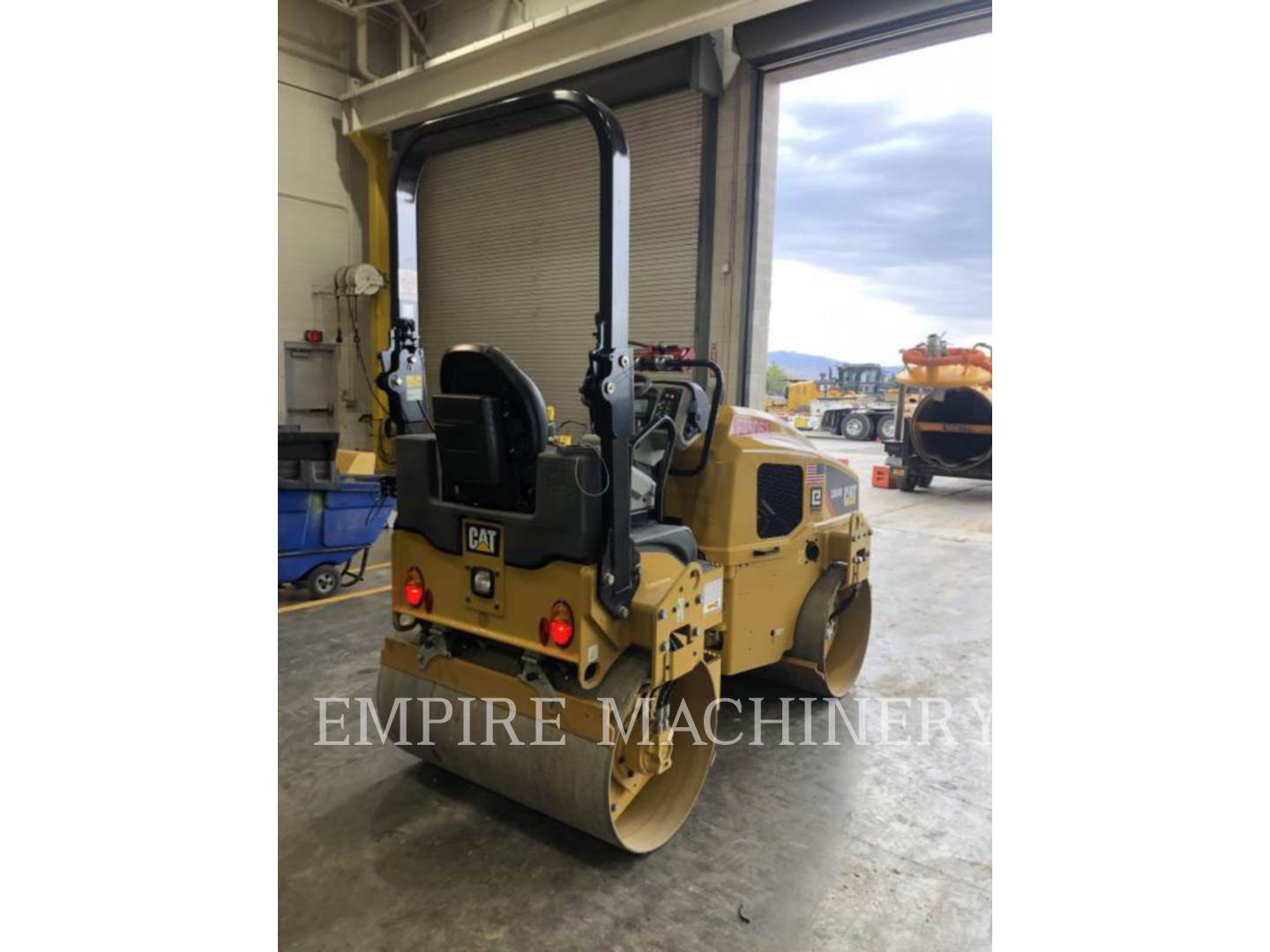 2020 Caterpillar CB24B Vibratory Double