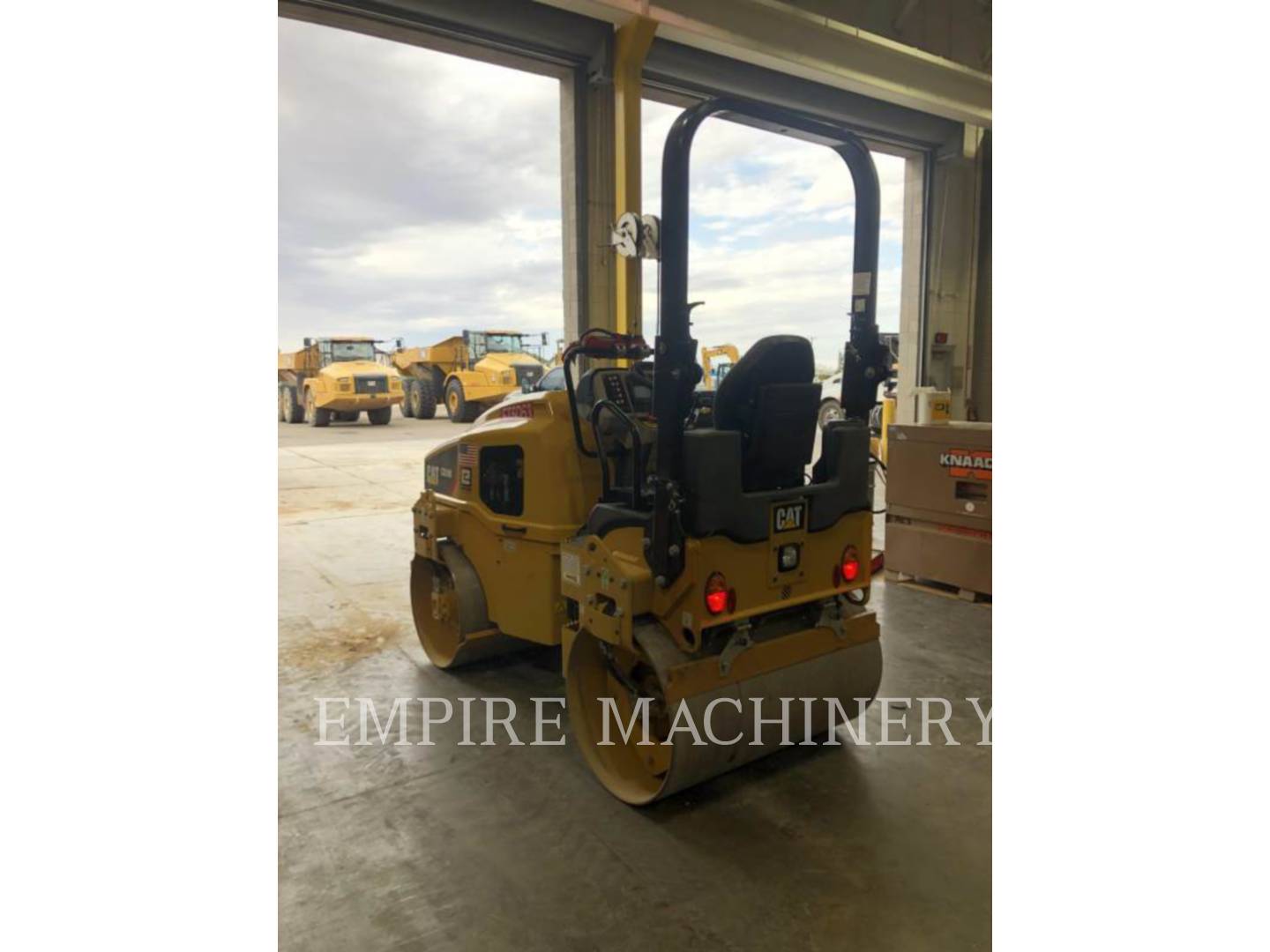 2020 Caterpillar CB24B Vibratory Double