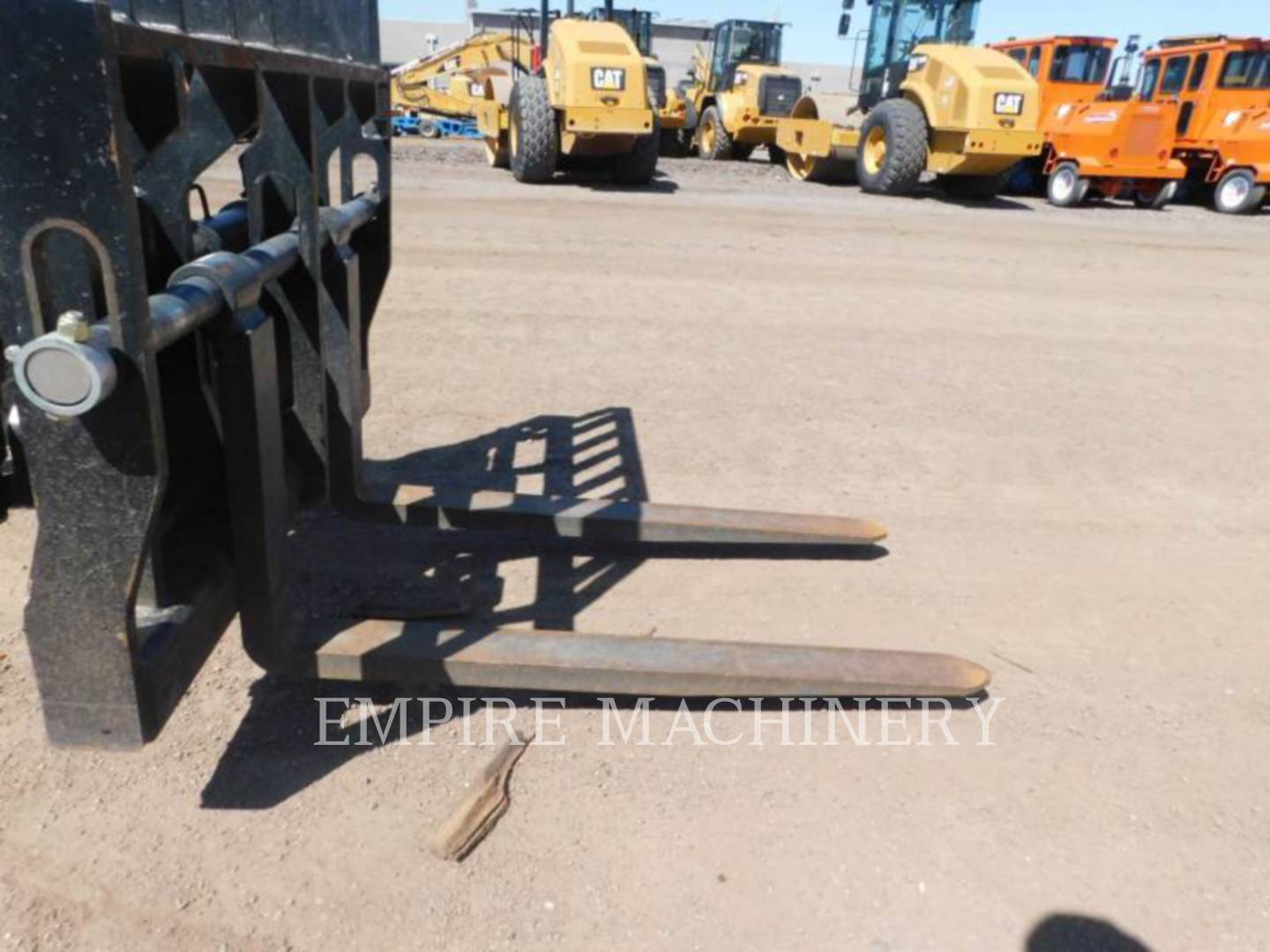 2019 Caterpillar TH255C TeleHandler