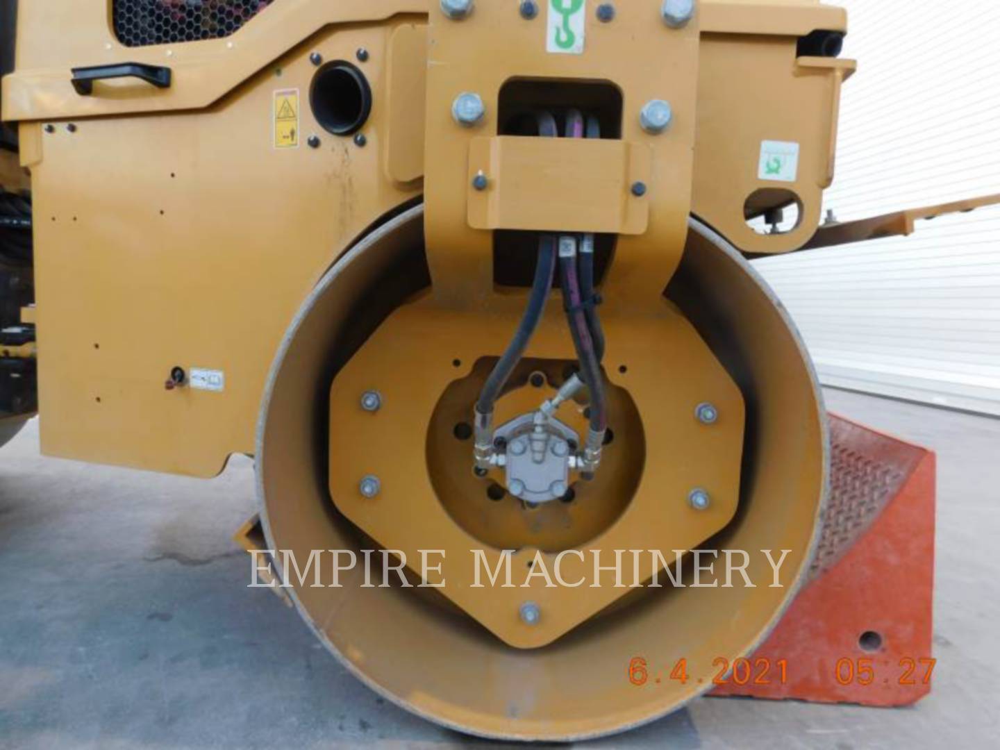 2020 Caterpillar CB24B Vibratory Double