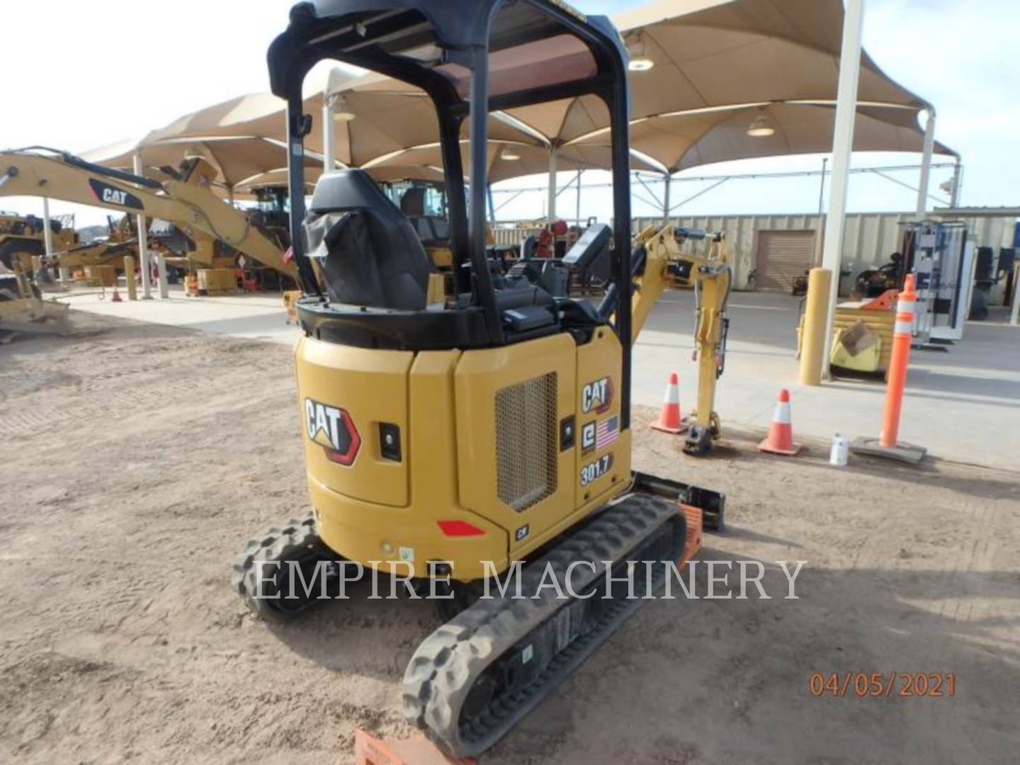 2020 Caterpillar CB1.7 Vibratory Double