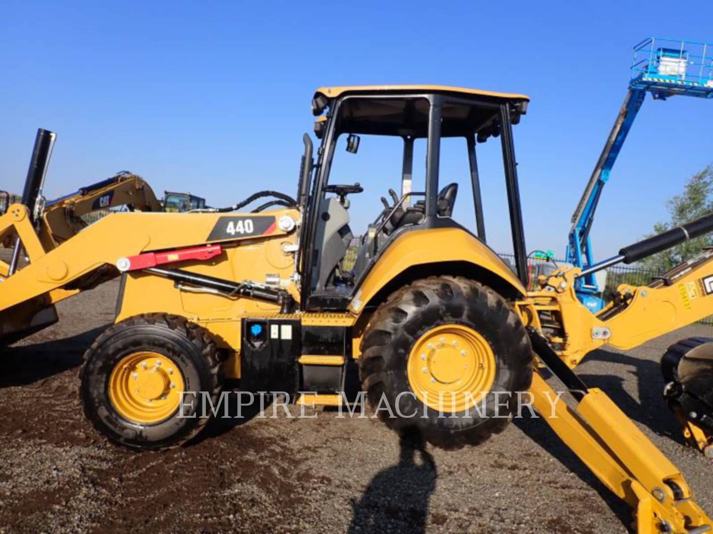 2020 Caterpillar 440-07 4EO Tractor Loader Backhoe