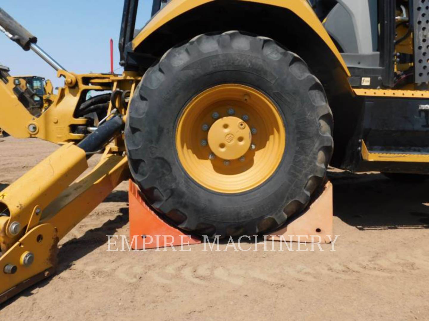 2019 Caterpillar 420F2 4EO Tractor Loader Backhoe