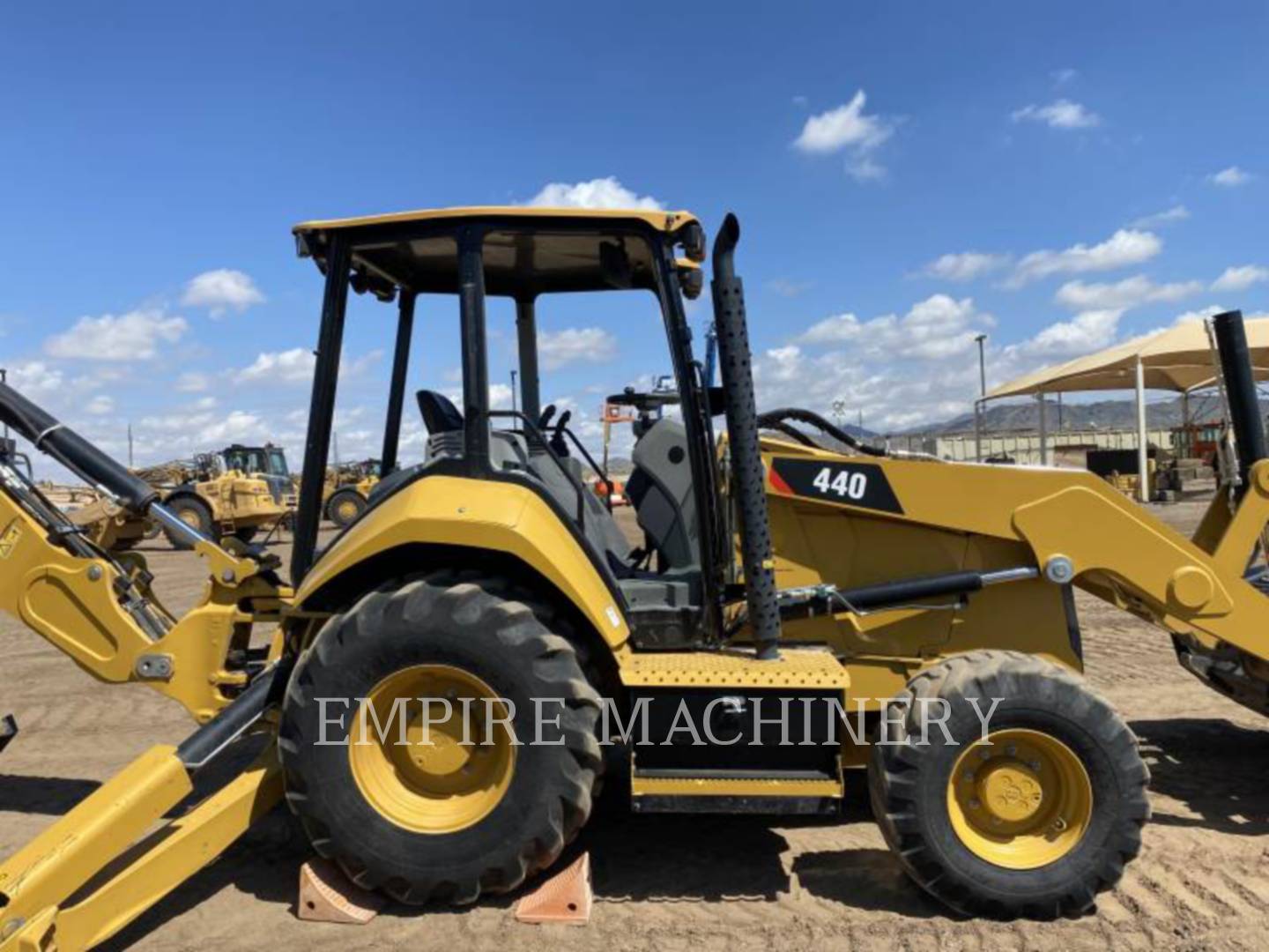 2020 Caterpillar 440-74EOIM Tractor Loader Backhoe