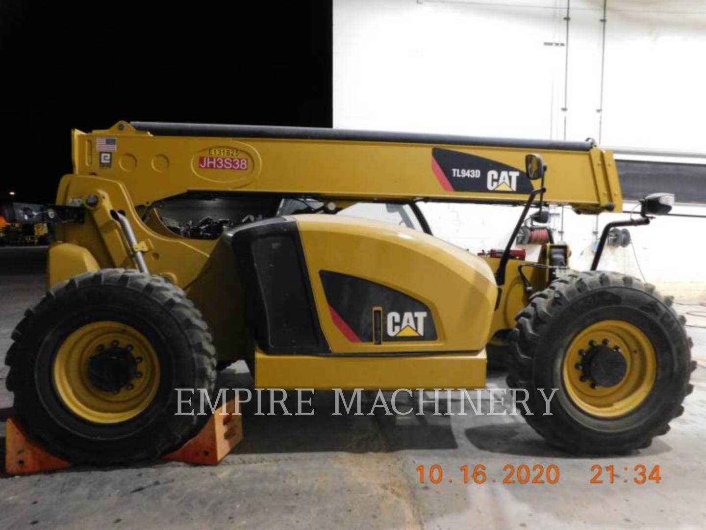 2016 Caterpillar TL943D TeleHandler