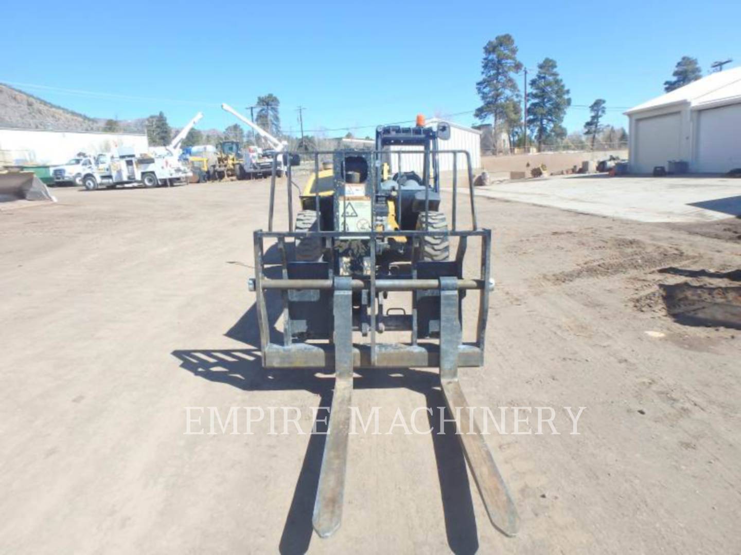 2017 Caterpillar TH255C TeleHandler