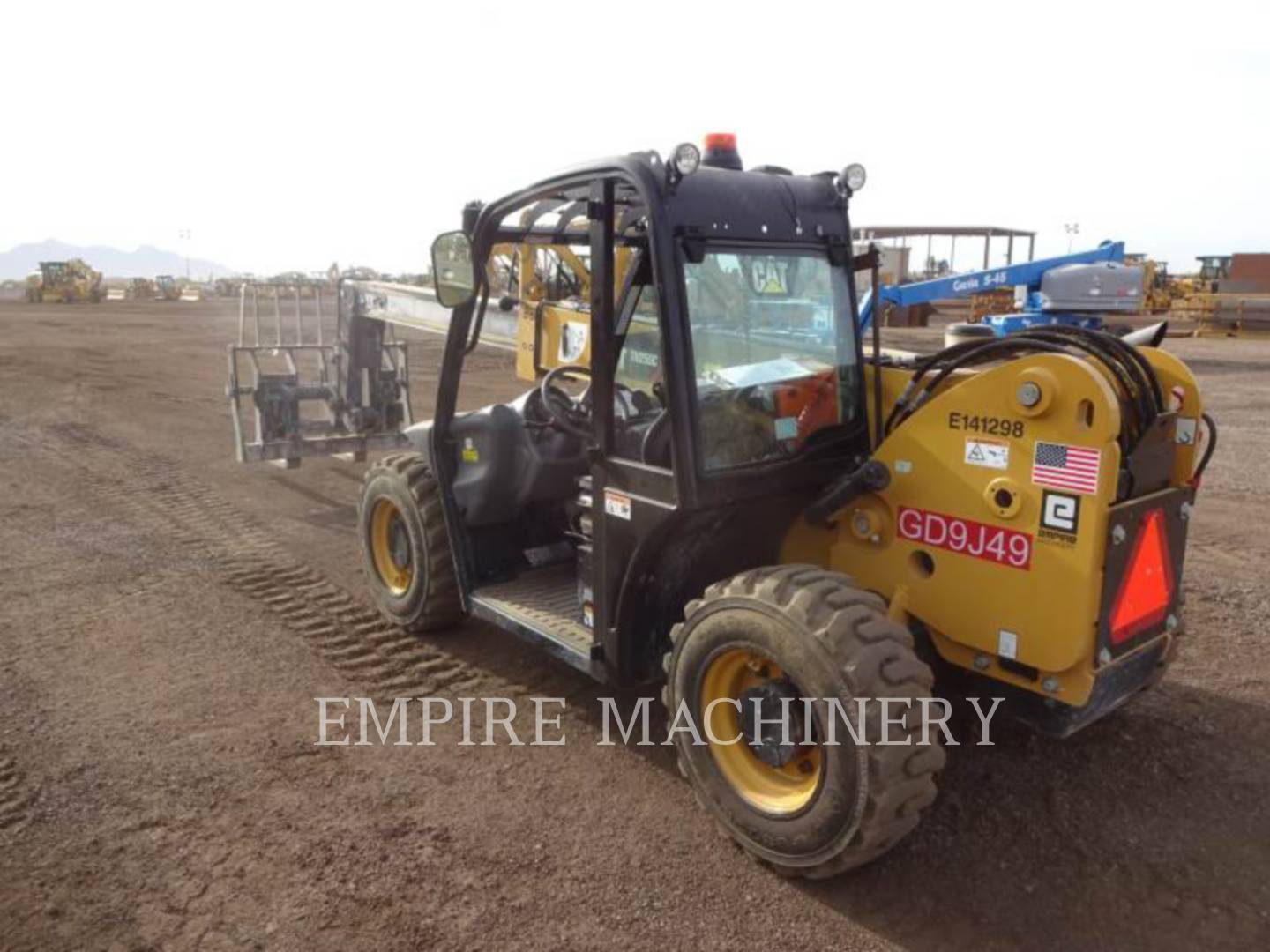 2018 Caterpillar TH255C TeleHandler