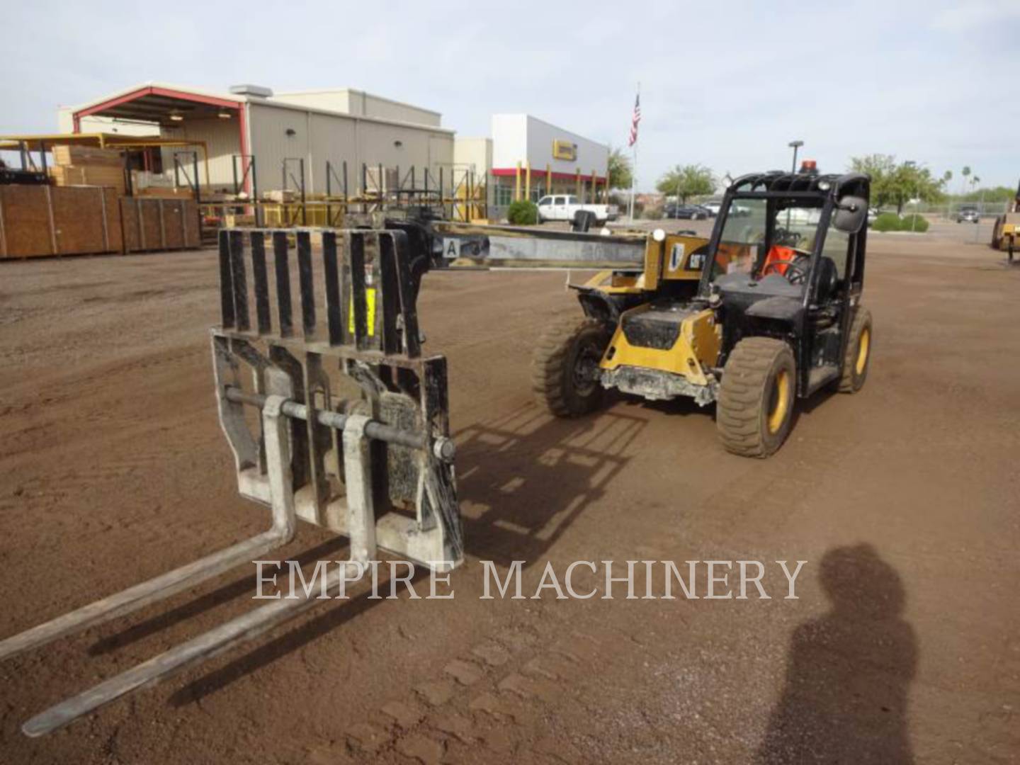 2018 Caterpillar TH255C TeleHandler