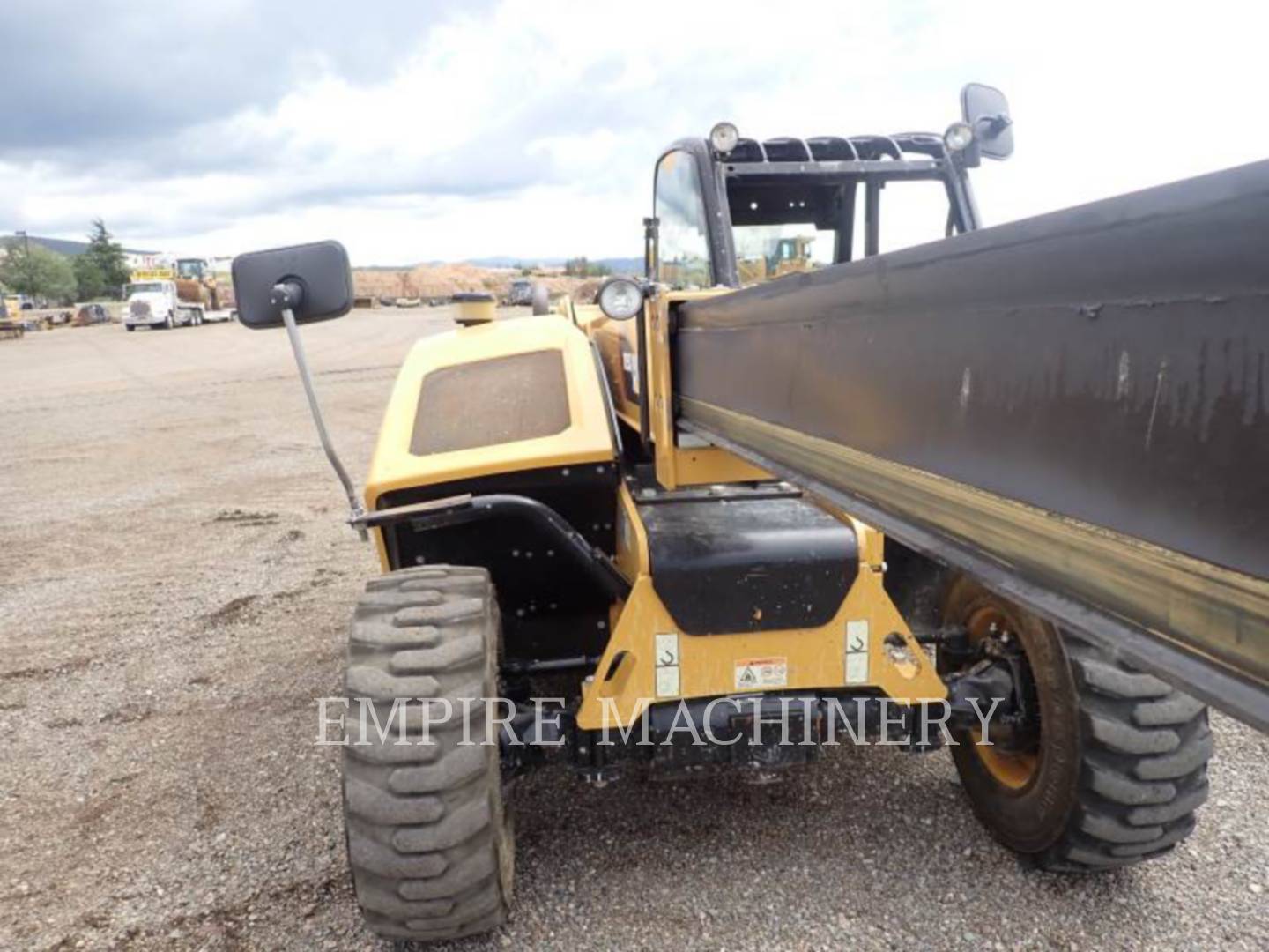 2018 Caterpillar TH255C TeleHandler