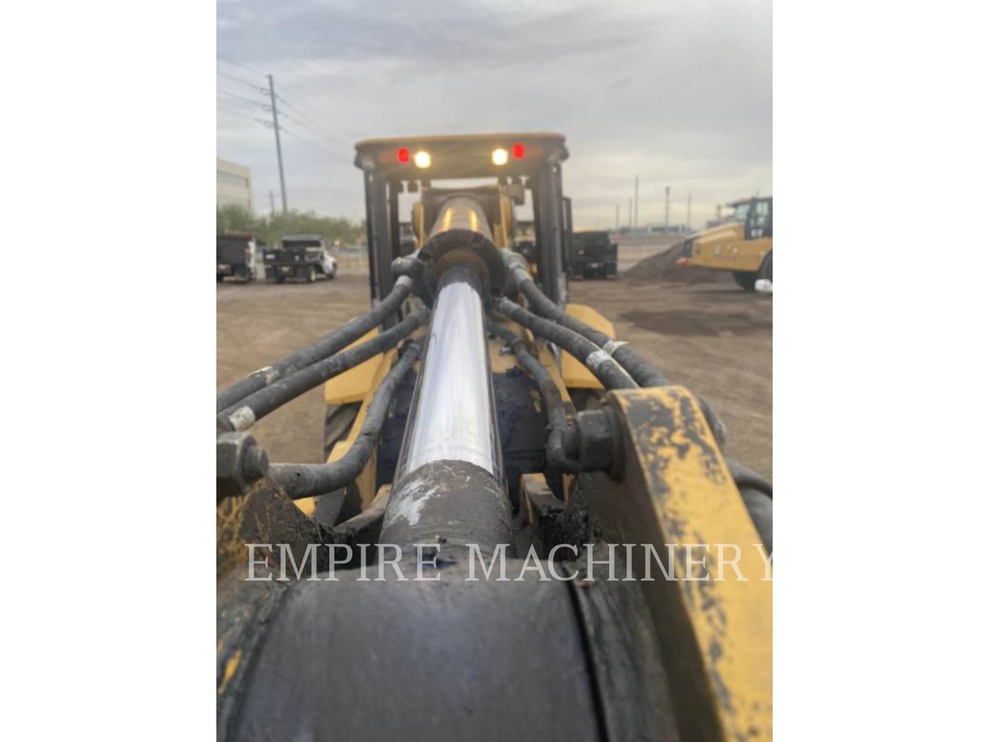 2019 Caterpillar 420F24EOIP Tractor Loader Backhoe