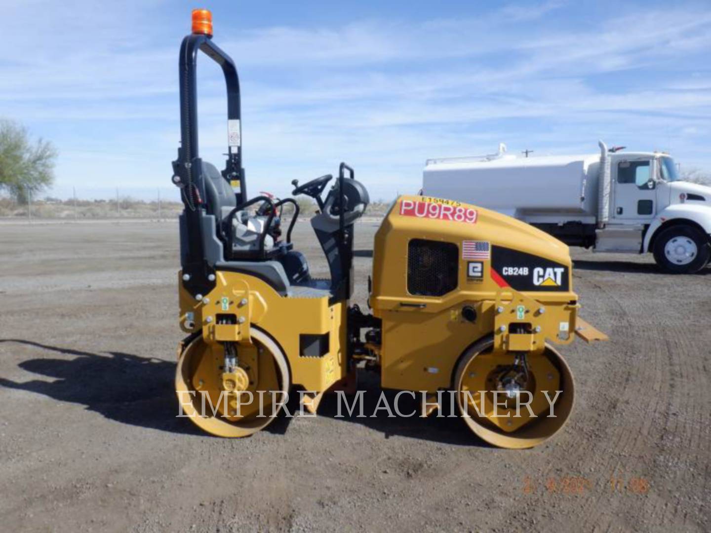 2020 Caterpillar CB24B Vibratory Double