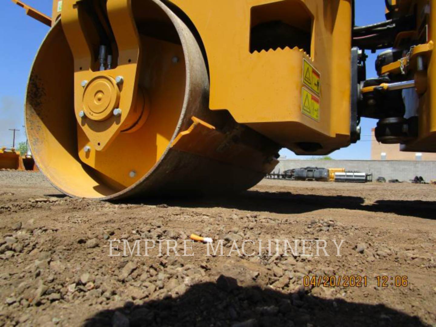 2019 Caterpillar CB34B LT Vibratory Double