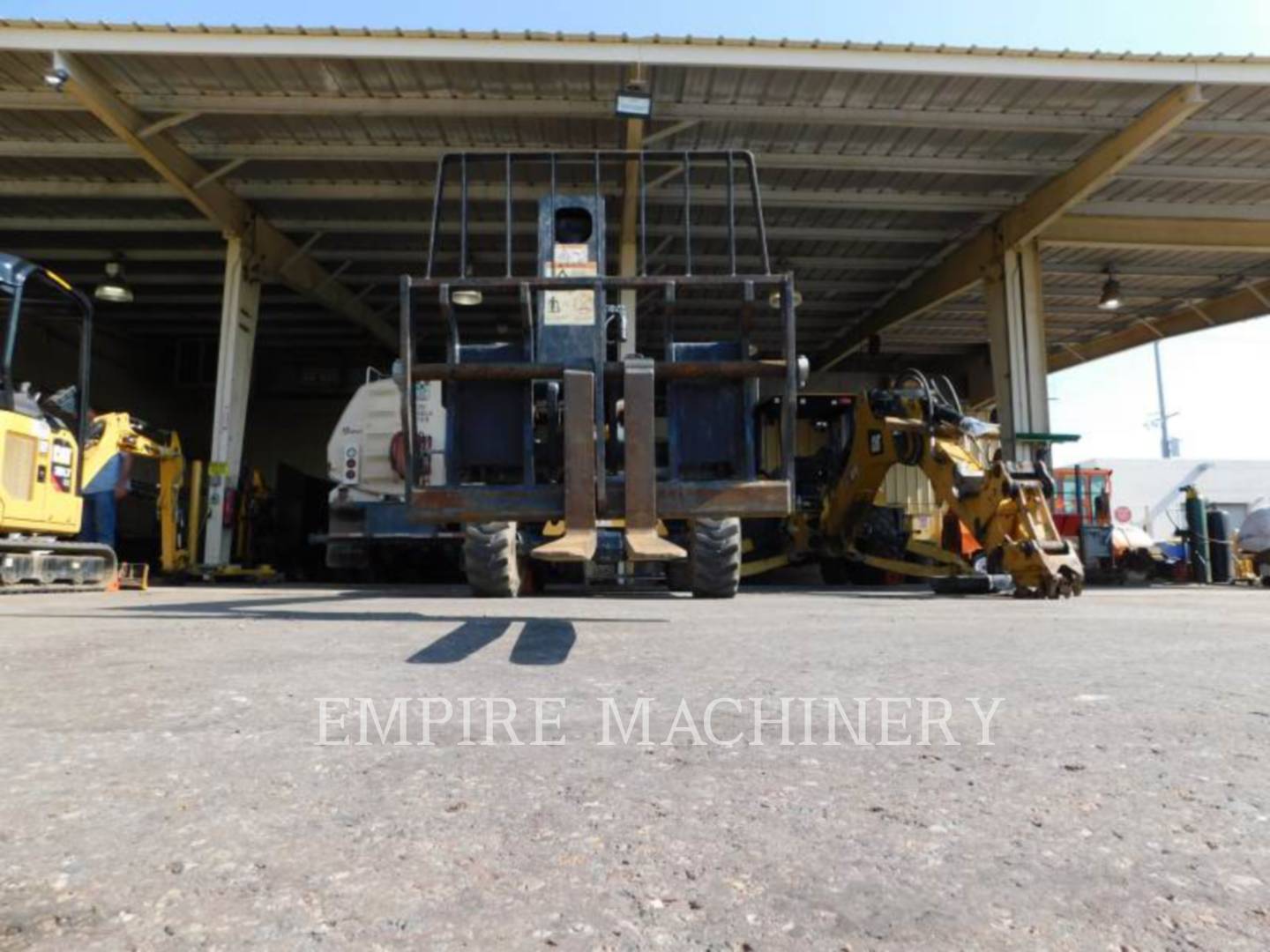 2019 Caterpillar TH255C TeleHandler