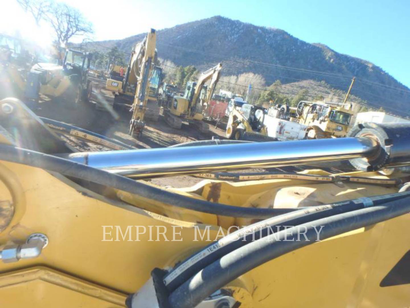 2019 Caterpillar 415F2 4EOP Tractor Loader Backhoe