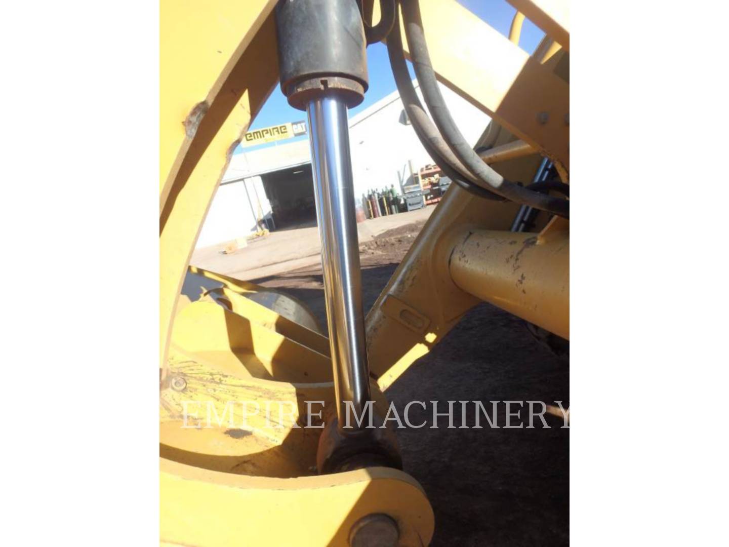 2019 Caterpillar 415F2 4EOP Tractor Loader Backhoe