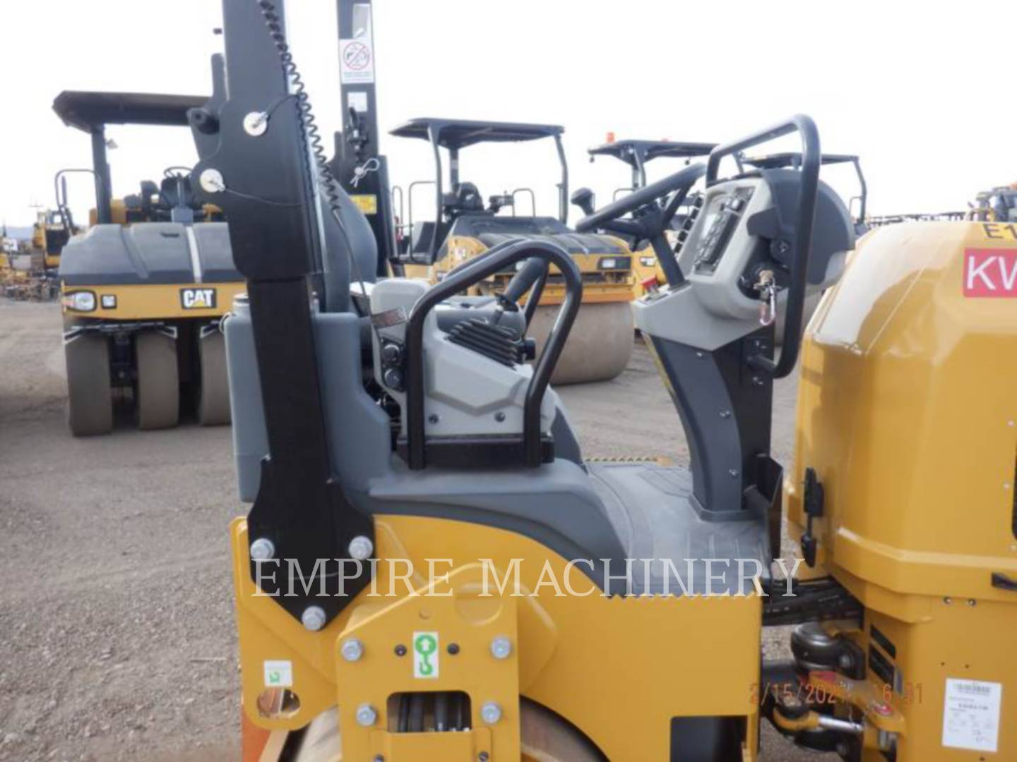 2020 Caterpillar CB24B Vibratory Double