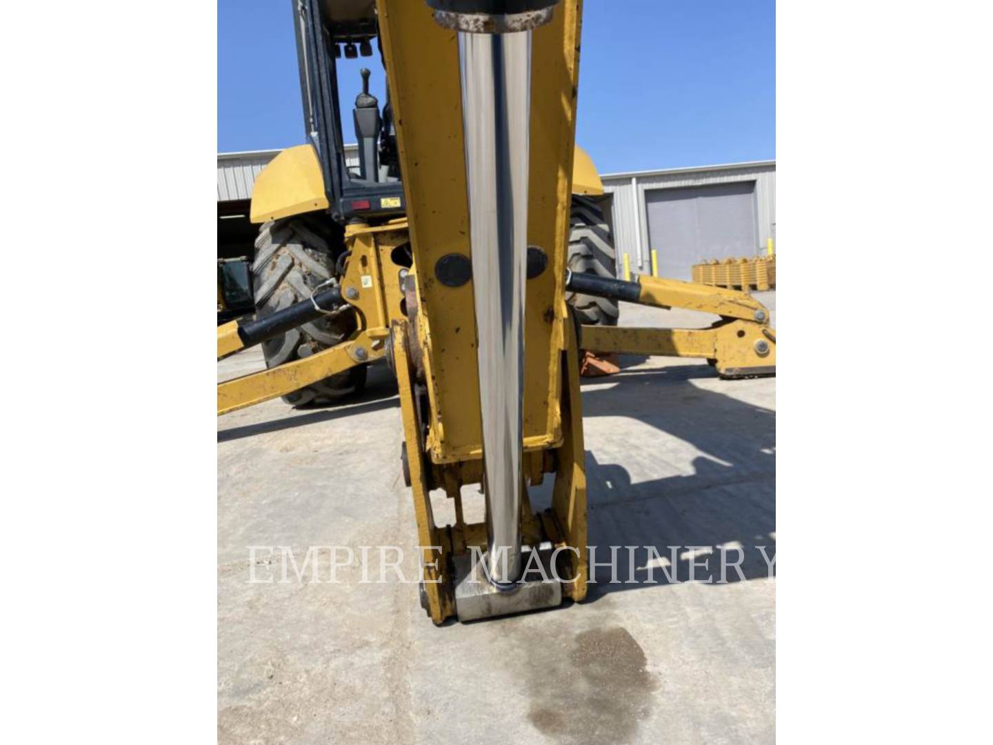 2018 Caterpillar 420F2 HRC Tractor Loader Backhoe