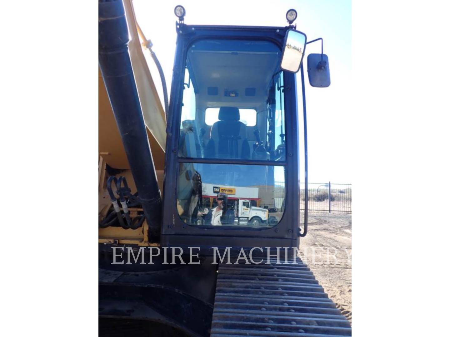 2017 Caterpillar 330FL    P Excavator