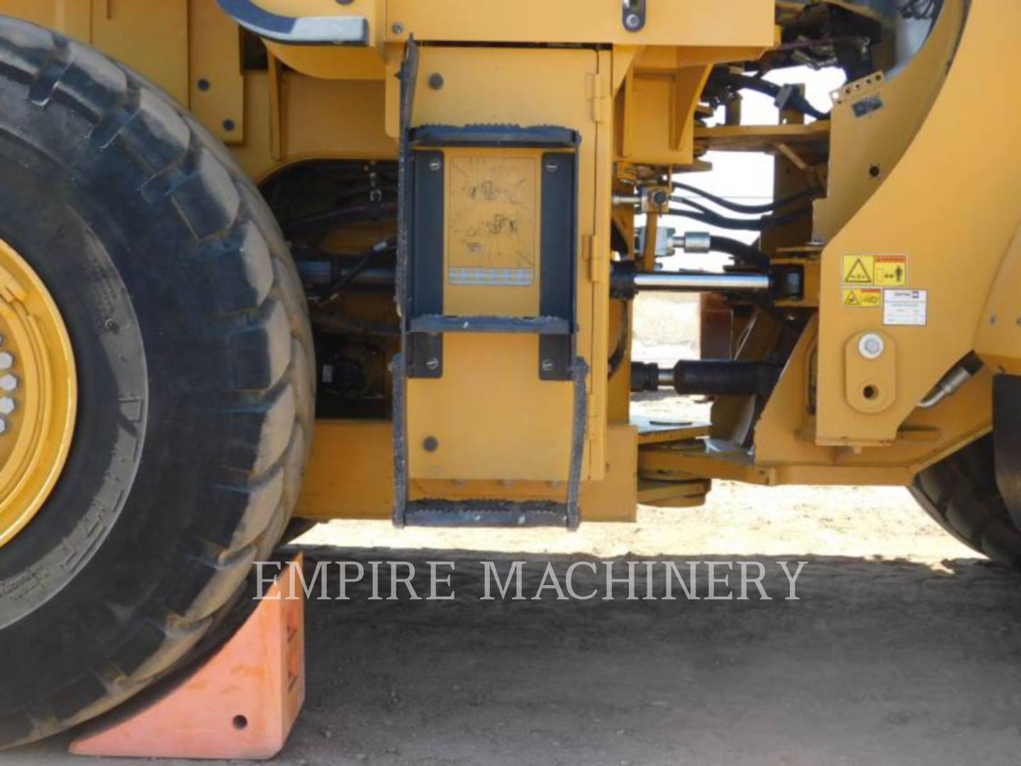 2017 Caterpillar 950M FC Wheel Loader