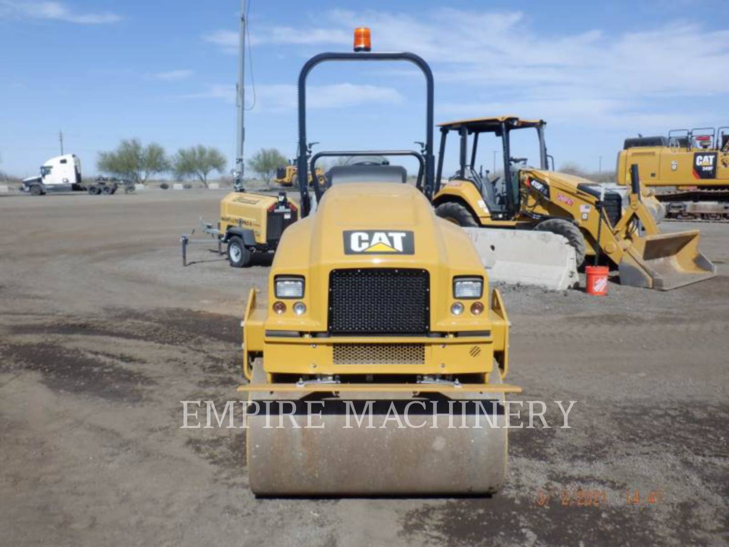 2020 Caterpillar CB24B Vibratory Double