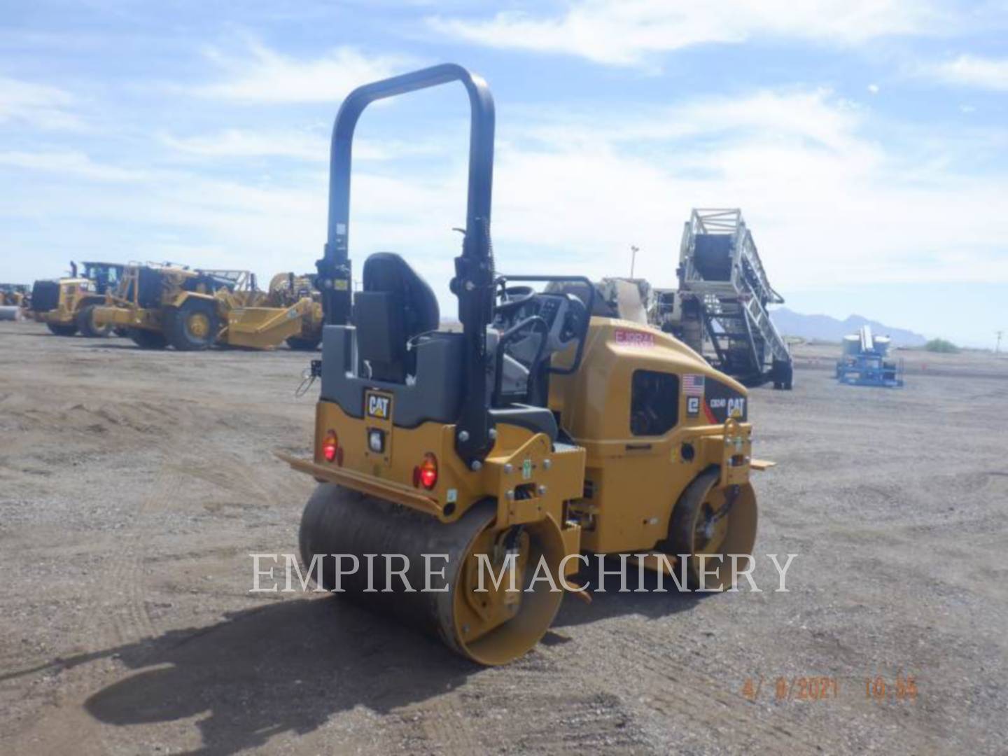 2020 Caterpillar CB24B Vibratory Double