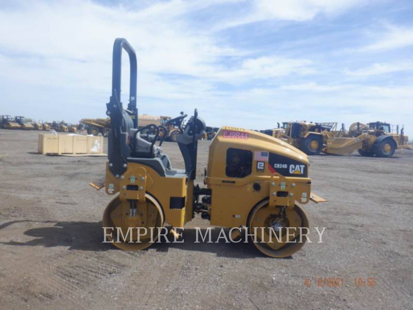 2020 Caterpillar CB24B Vibratory Double