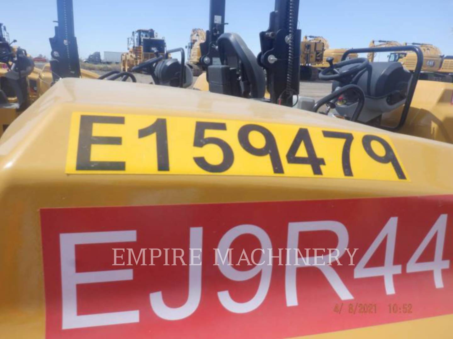 2020 Caterpillar CB24B Vibratory Double