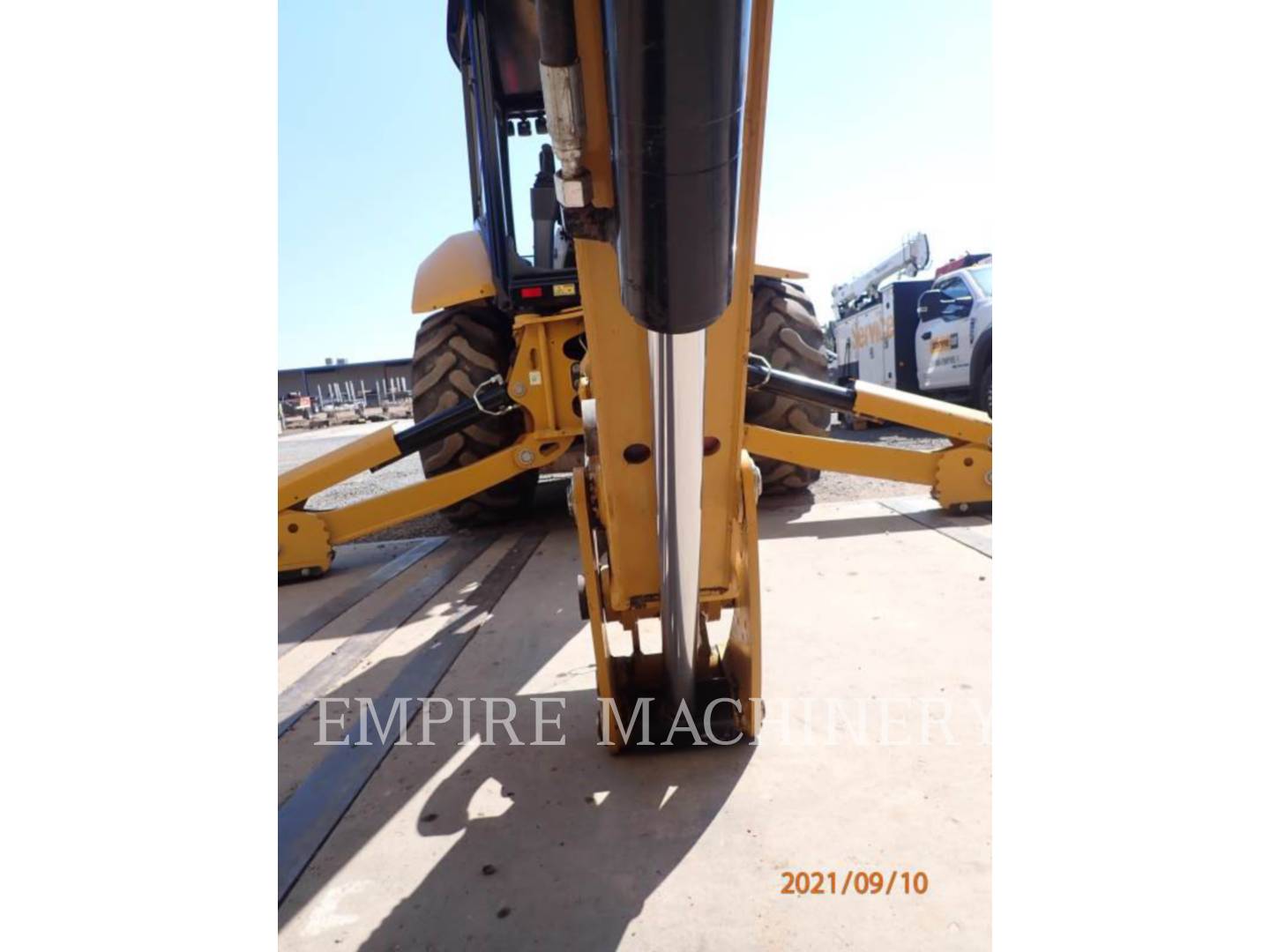 2020 Caterpillar 420F24EOIP Tractor Loader Backhoe