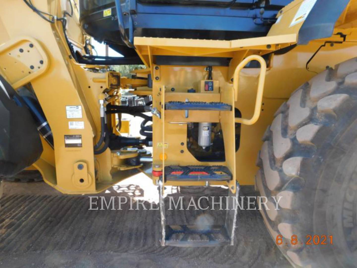 2020 Caterpillar 938M Wheel Loader