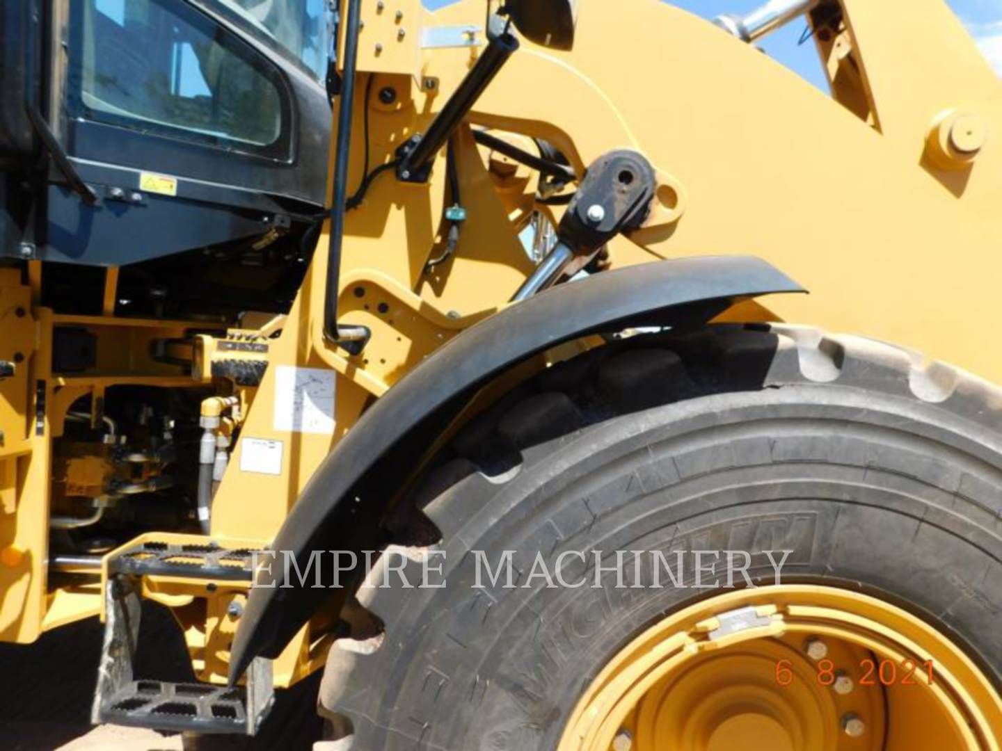 2020 Caterpillar 938M Wheel Loader