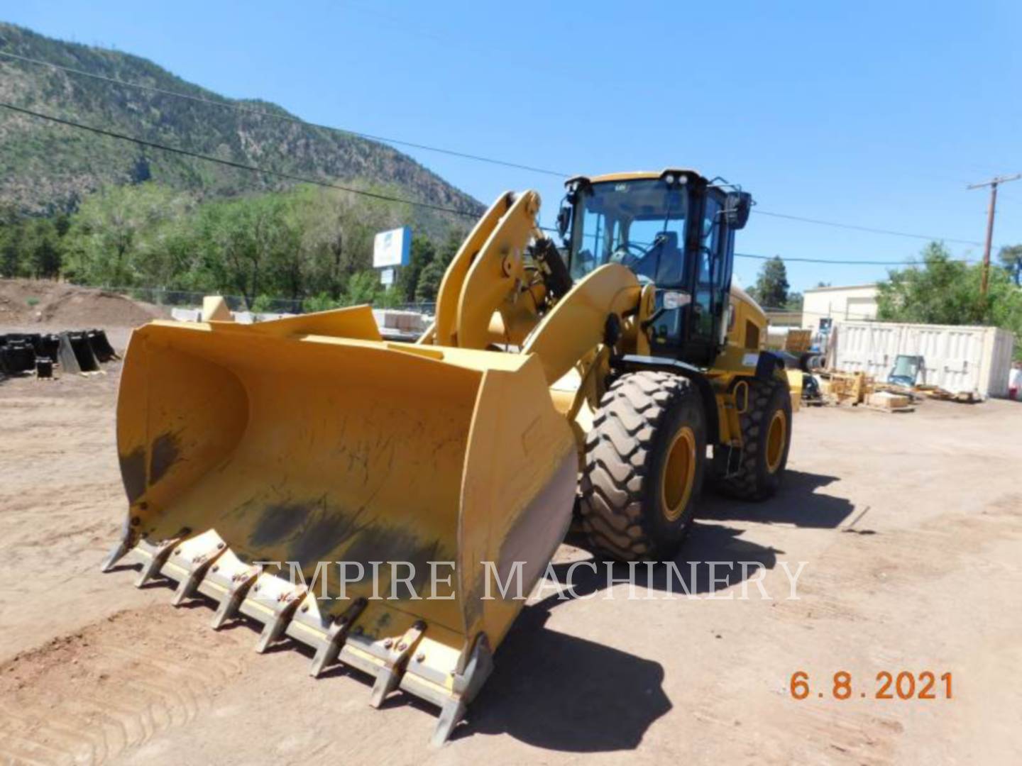 2020 Caterpillar 938M Wheel Loader