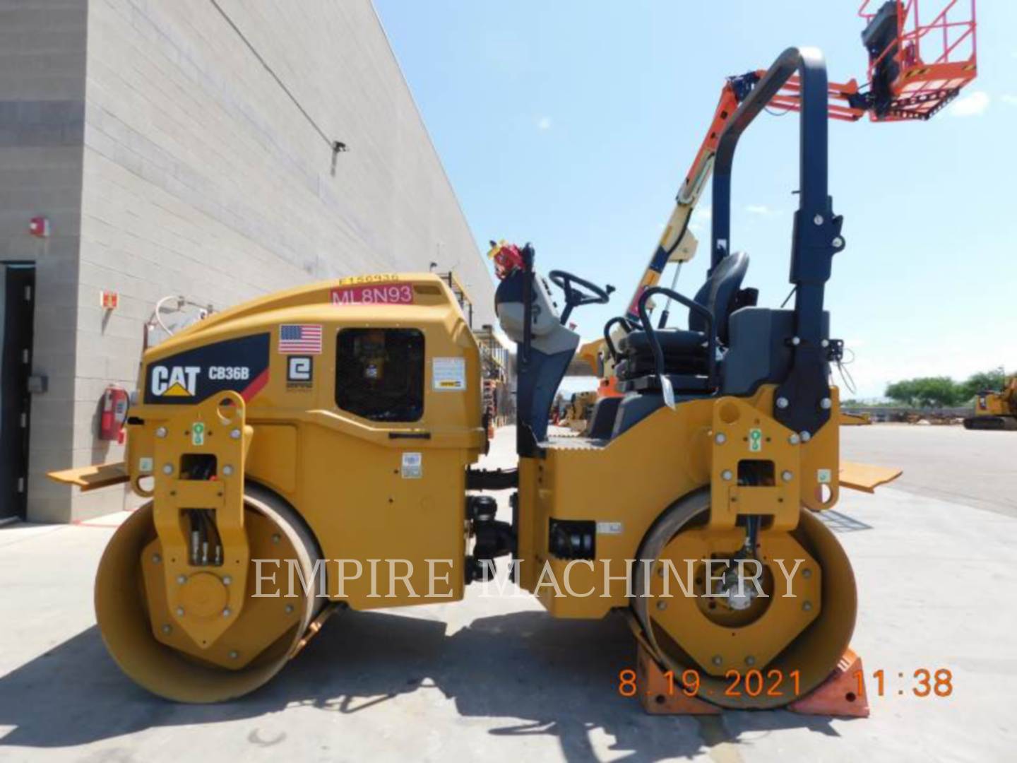 2020 Caterpillar CB36B Vibratory Double