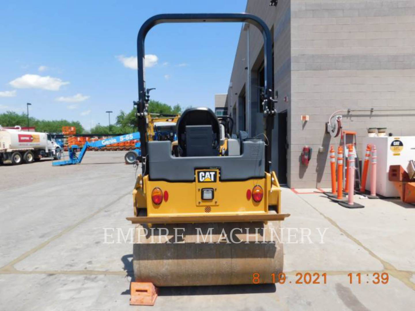 2020 Caterpillar CB36B Vibratory Double