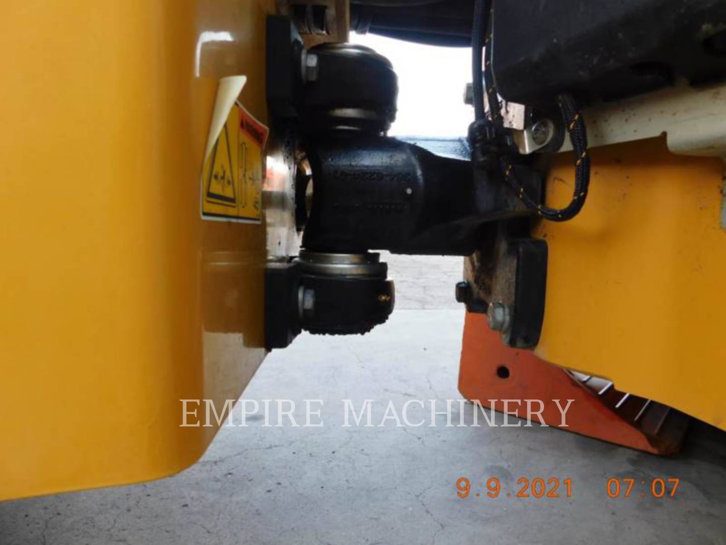 2019 Caterpillar CB22B Vibratory Double