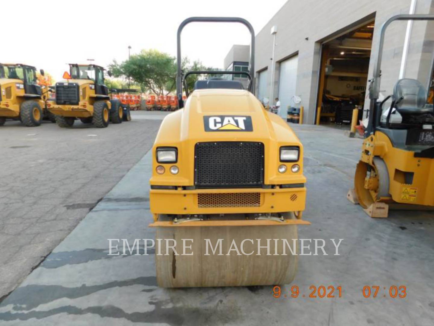 2019 Caterpillar CB22B Vibratory Double