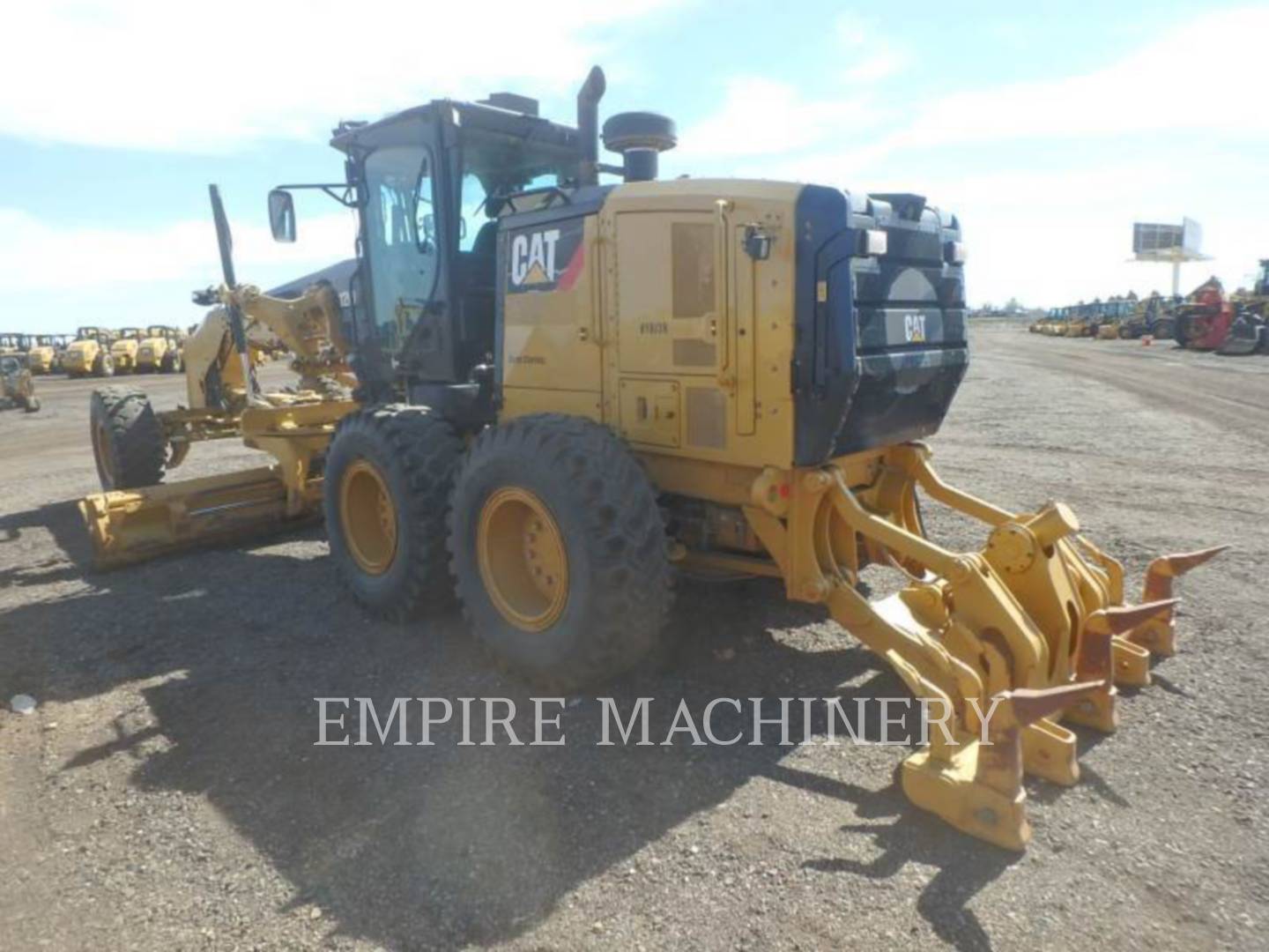 2015 Caterpillar 12M3  AWD Grader - Road