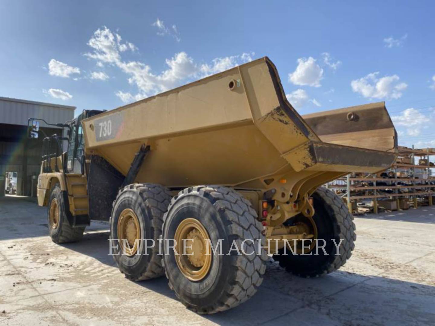 2019 Caterpillar 730-04 Truck