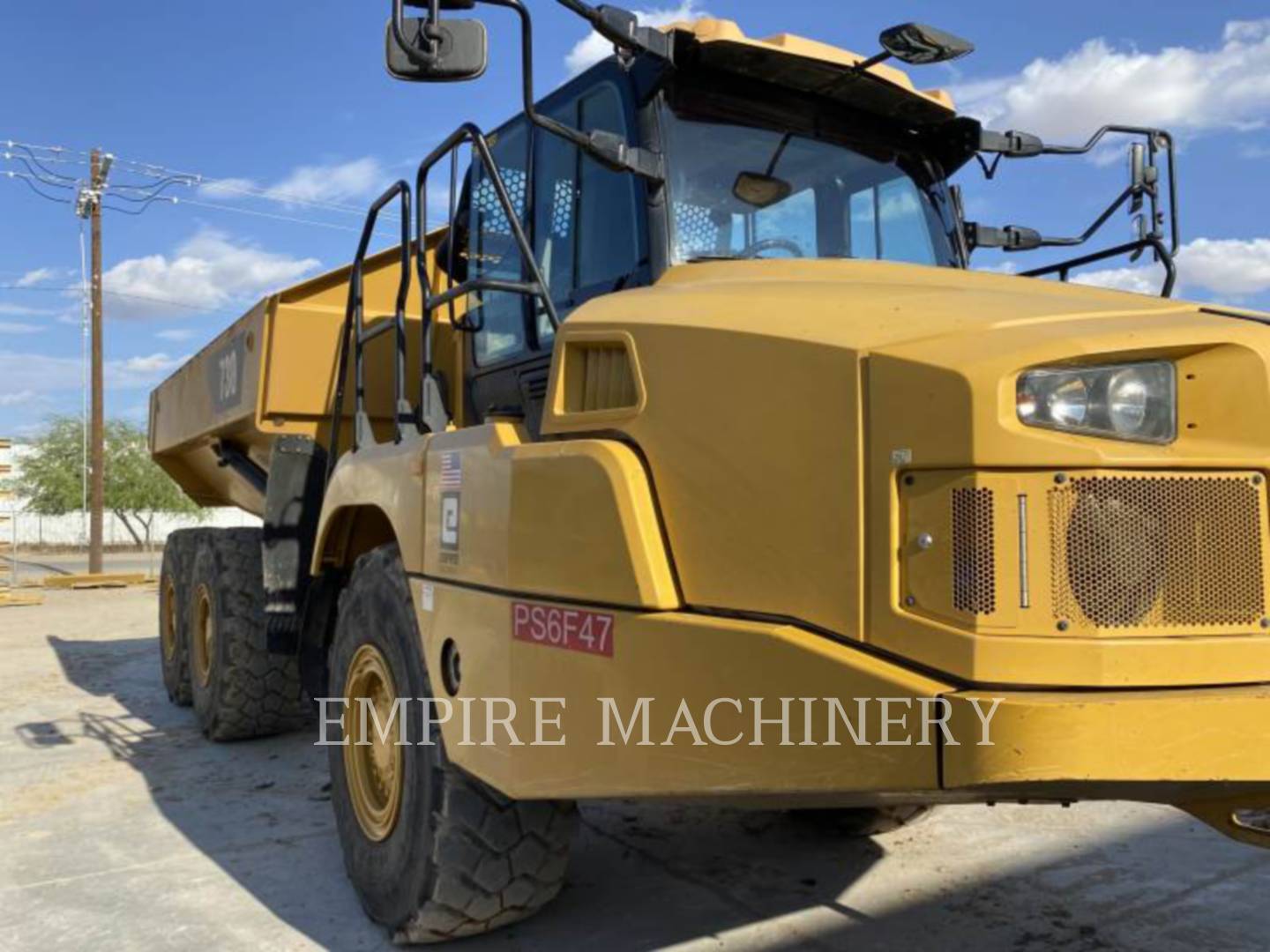 2019 Caterpillar 730-04 Truck