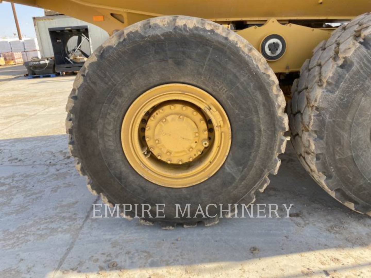 2019 Caterpillar 730-04 Truck