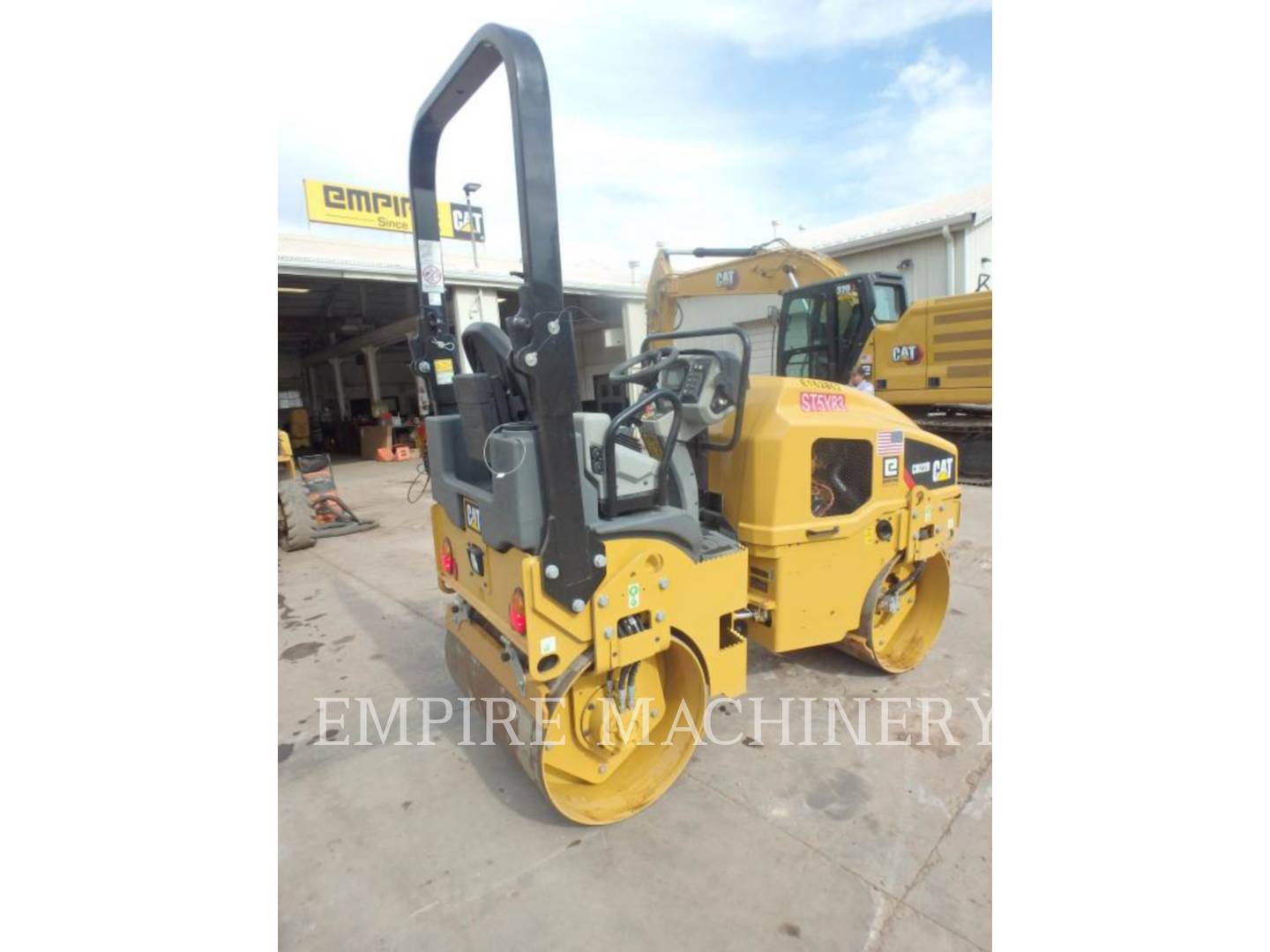 2020 Caterpillar CB22B Vibratory Double