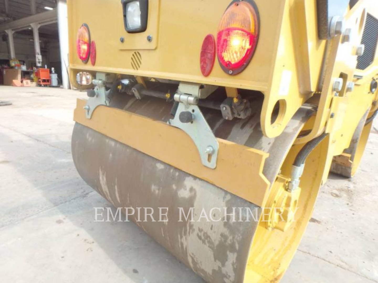 2020 Caterpillar CB22B Vibratory Double