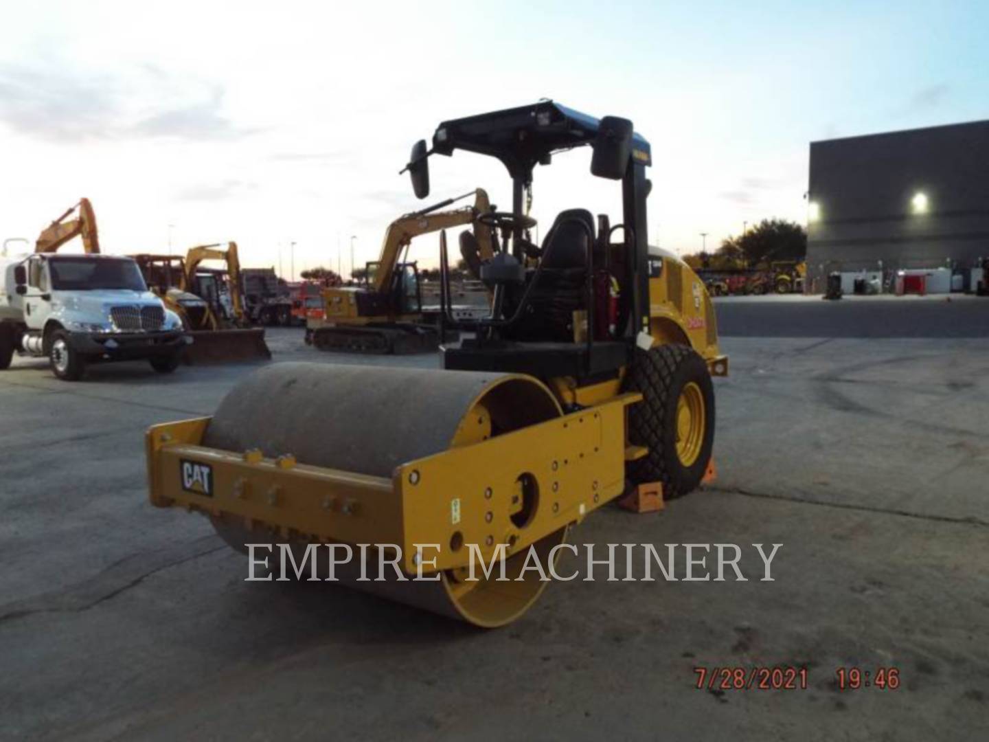 2021 Caterpillar CS44B Vibratory Single