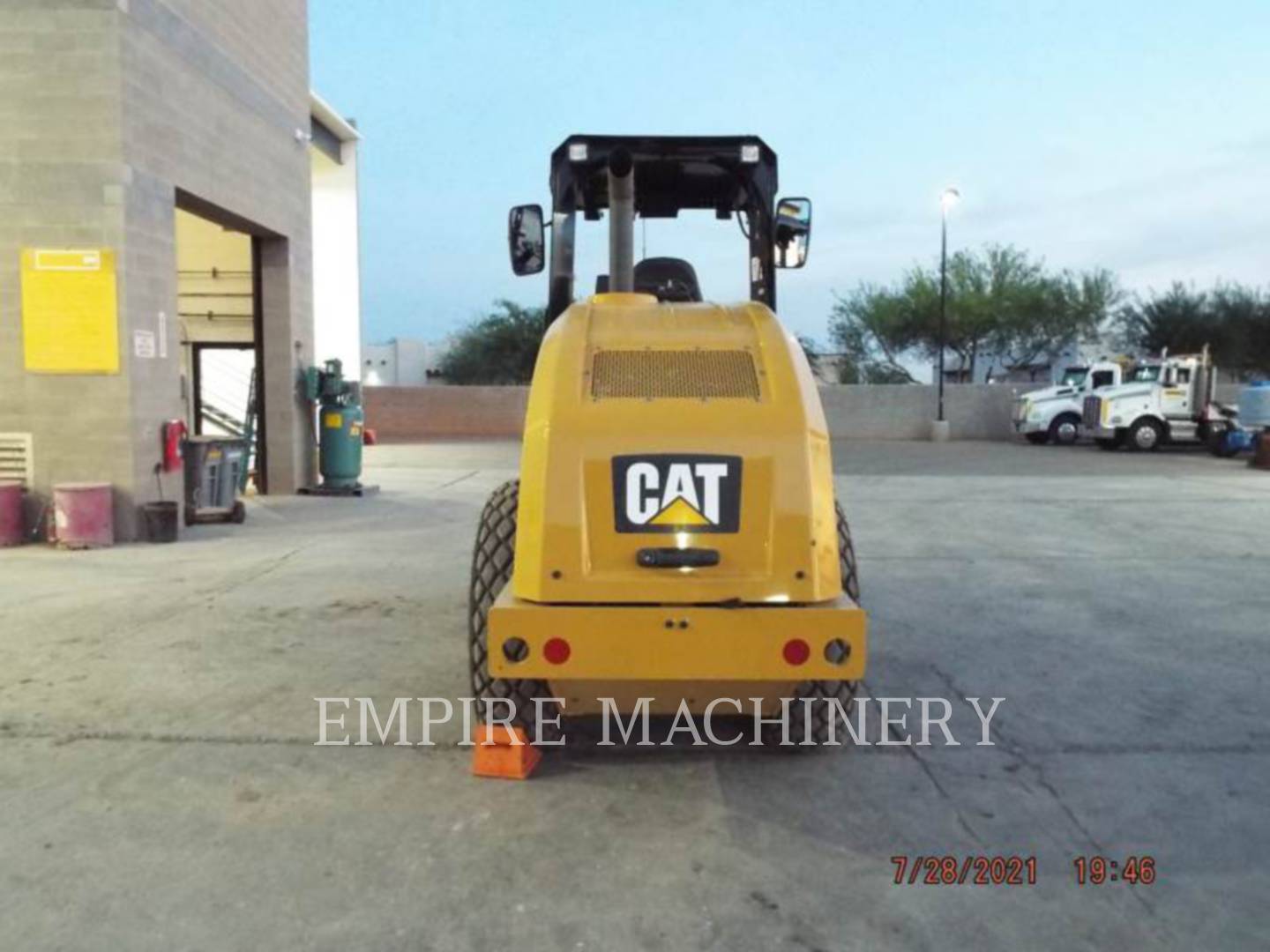 2021 Caterpillar CS44B Vibratory Single