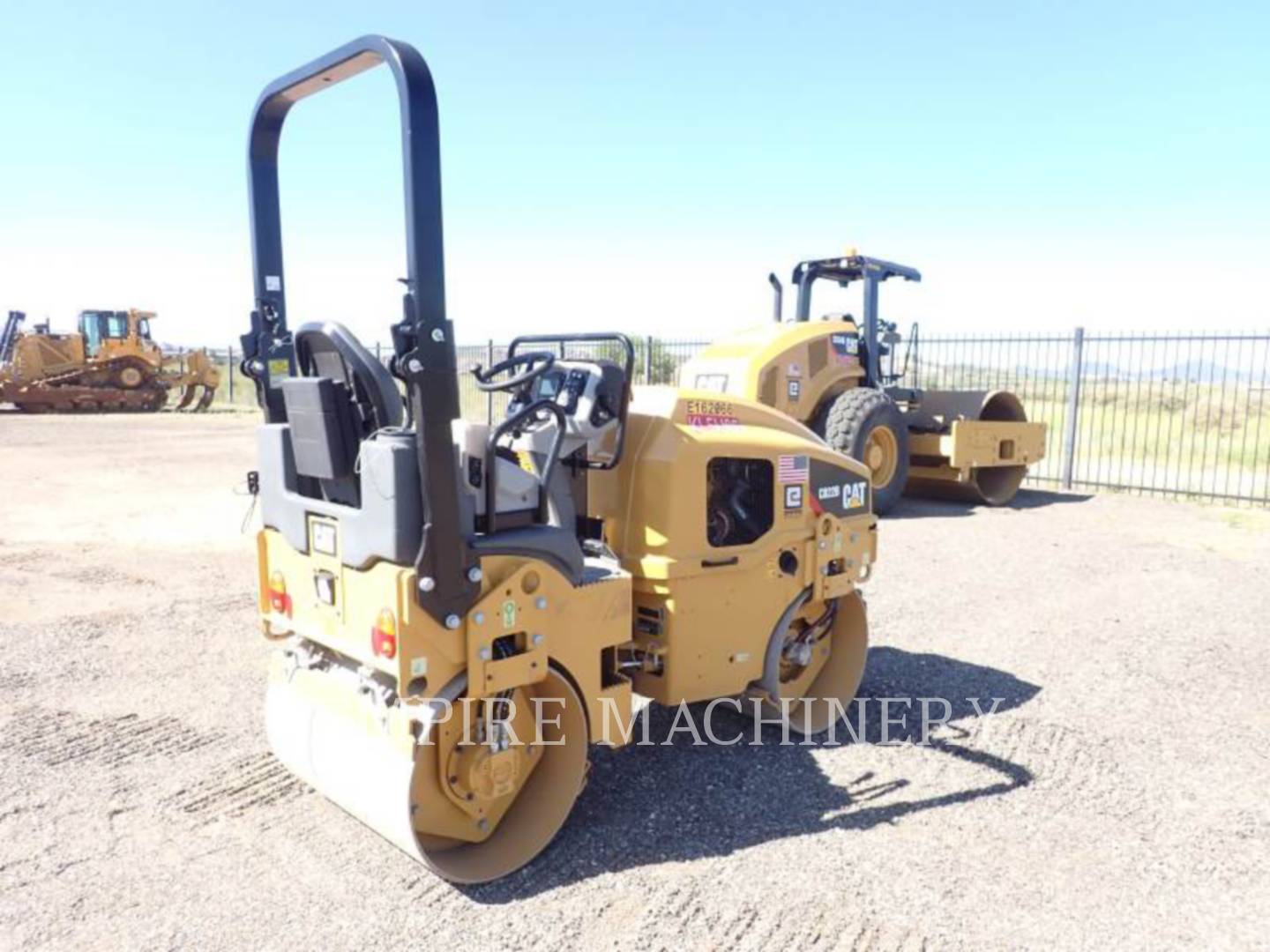 2019 Caterpillar CB22B Vibratory Double