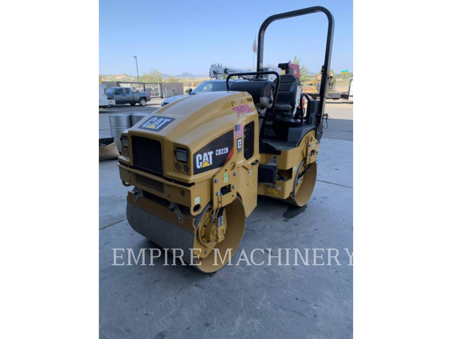 2019 Caterpillar CB22B Vibratory Double