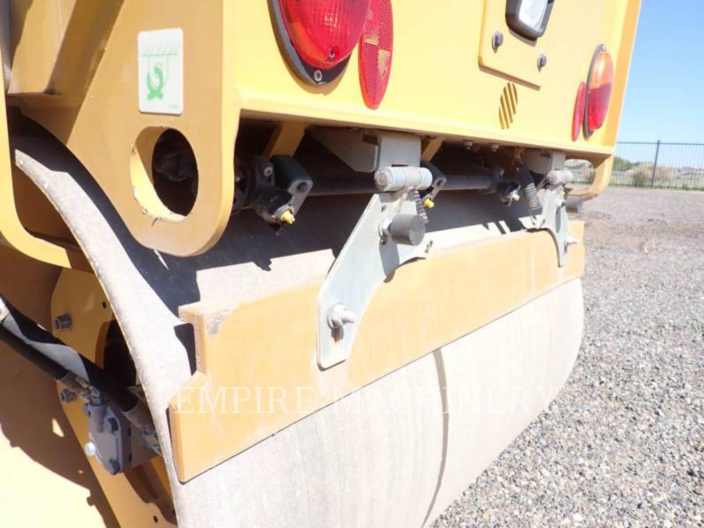 2019 Caterpillar CB22B Vibratory Double