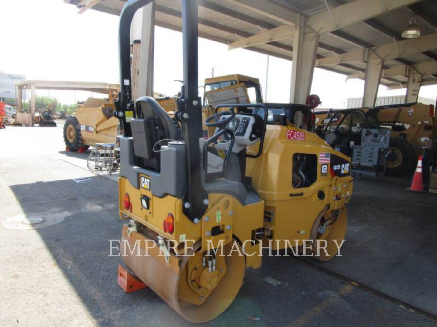 2019 Caterpillar CB22B Vibratory Double