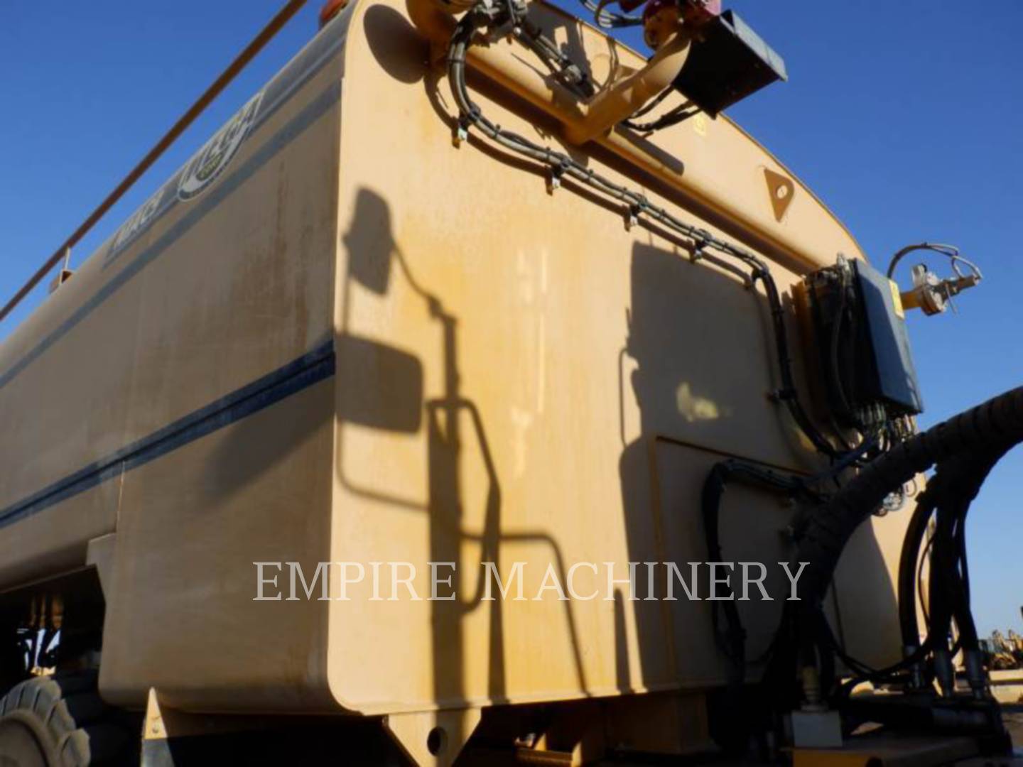 2015 Caterpillar 745C WT Truck