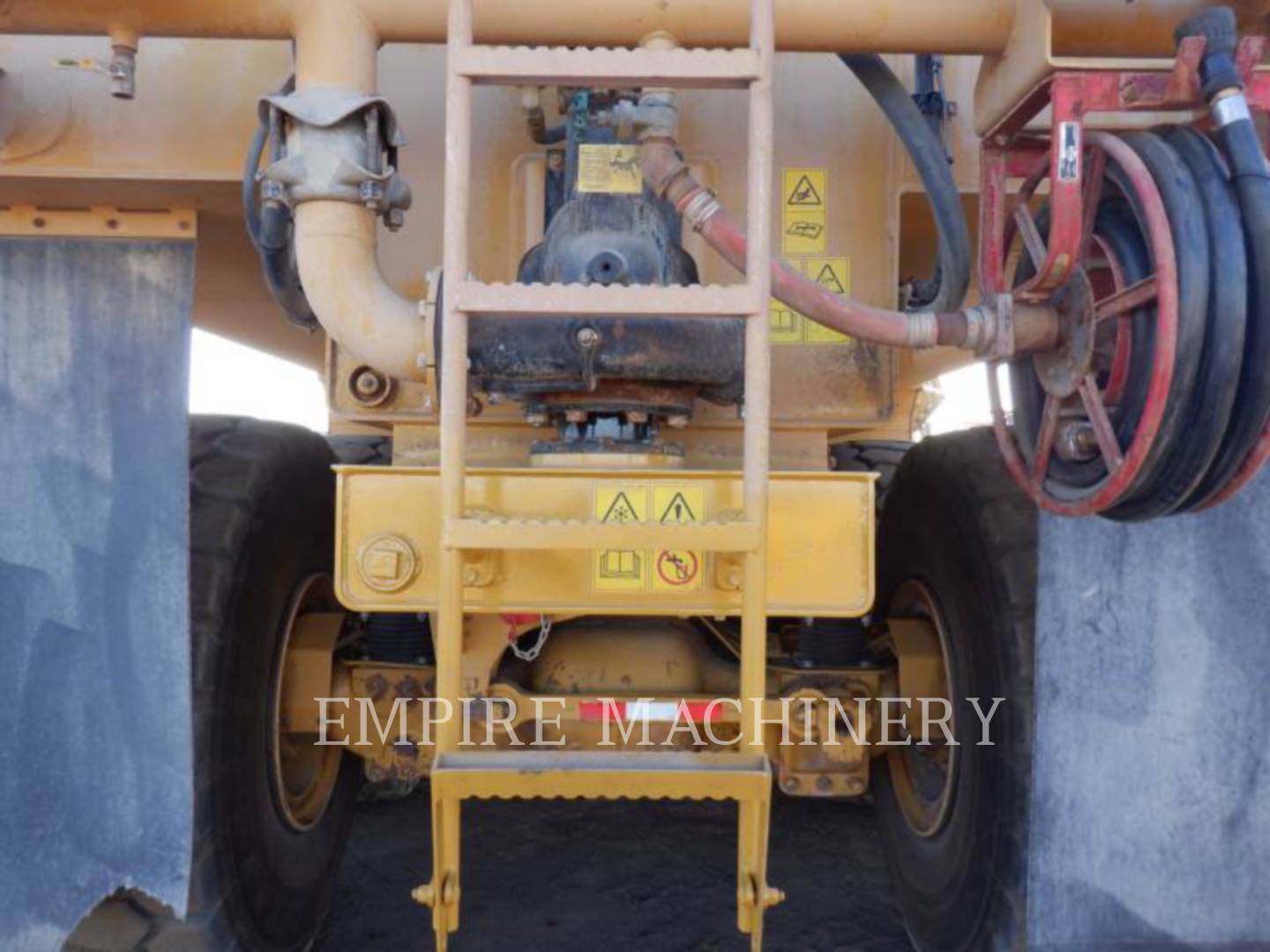 2015 Caterpillar 745C WT Truck