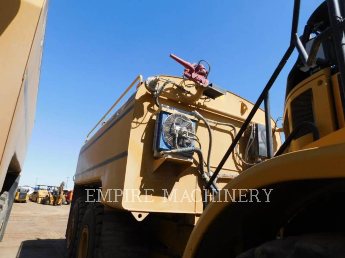 2015 Caterpillar 745C WT Truck